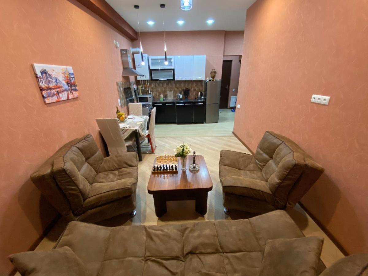 Metta Tbilisi Apartment Esterno foto